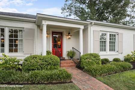 2216 Wynnewood Cir